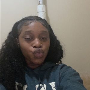 Meet your Posher, Keyana